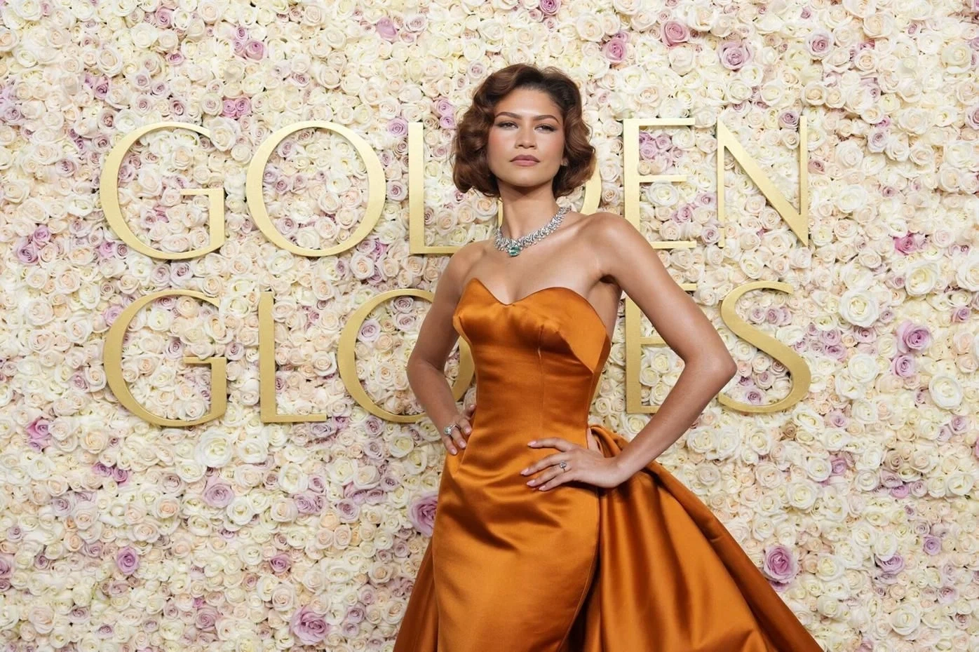 海角社区明星红毯活动报道